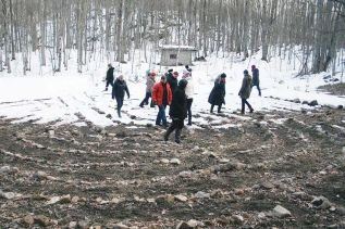 The Labyrinth at Wintergreen Studios got a spring equinox workout last Friday night. Photo/Craig Bakay